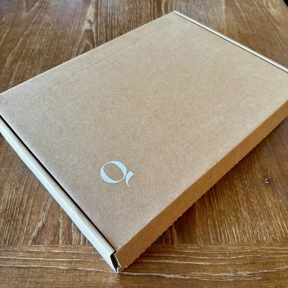 NIB Qure Red Light Mask neck & chest / décolletage - Picture 8 of 10